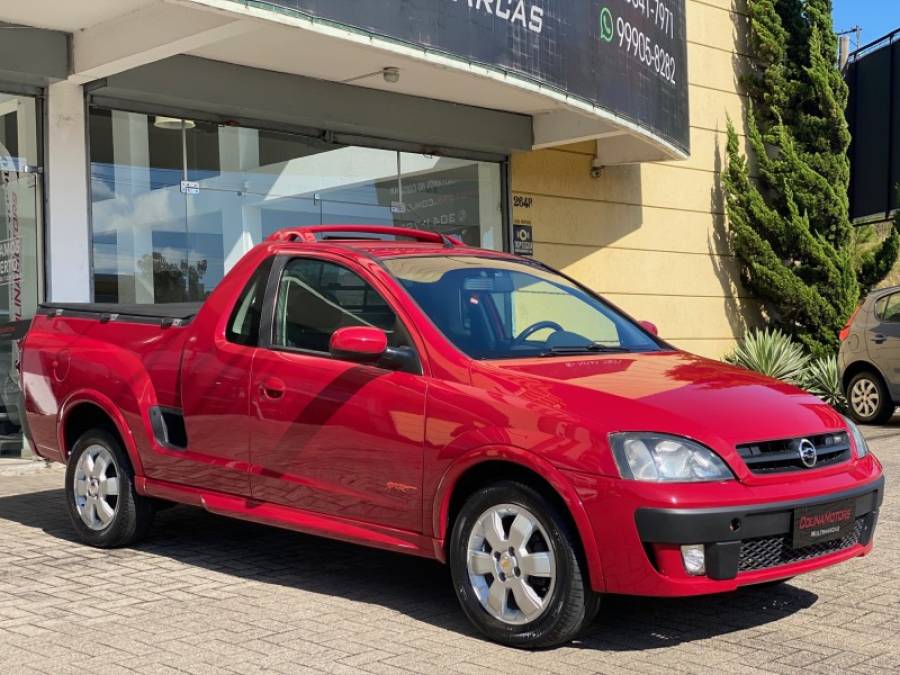 CHEVROLET - MONTANA - 2004/2004 - Vermelha - R$ 37.900,00