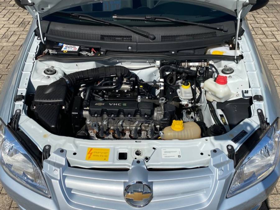 CHEVROLET - CELTA - 2010/2011 - Prata - R$ 33.900,00