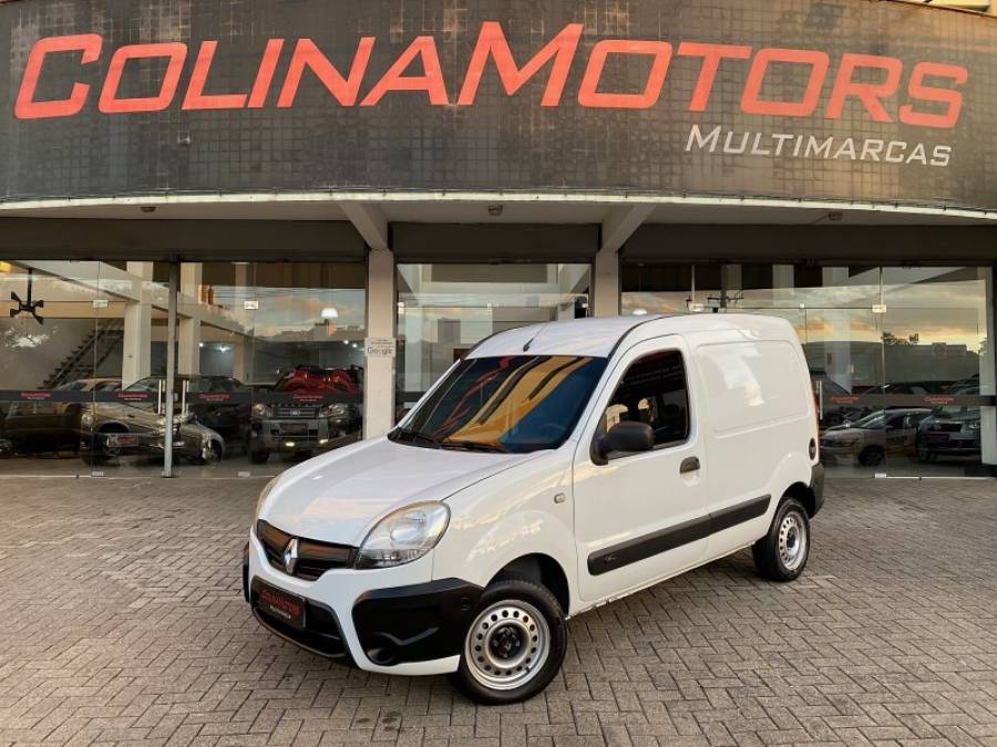 RENAULT - KANGOO - 2015/2015 - Branca - R$ 46.900,00