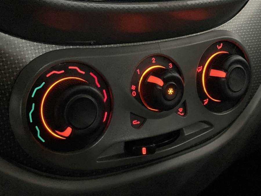 FIAT - PALIO - 2013/2013 - Vermelha - R$ 38.900,00