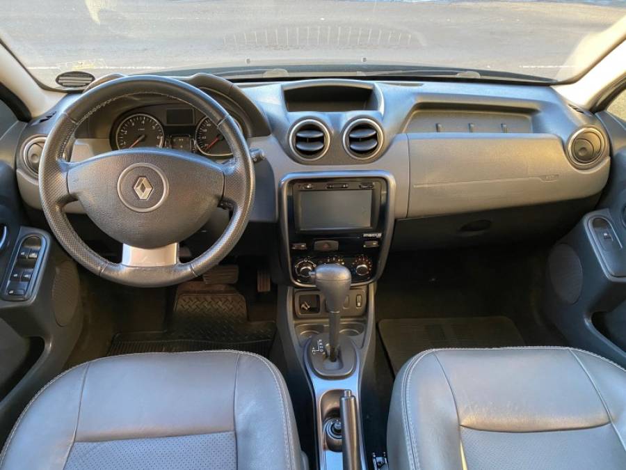 RENAULT - DUSTER - 2014/2015 - Verde - R$ 53.900,00