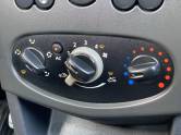 RENAULT - LOGAN - 2008/2008 - Preta - R$ 22.900,00