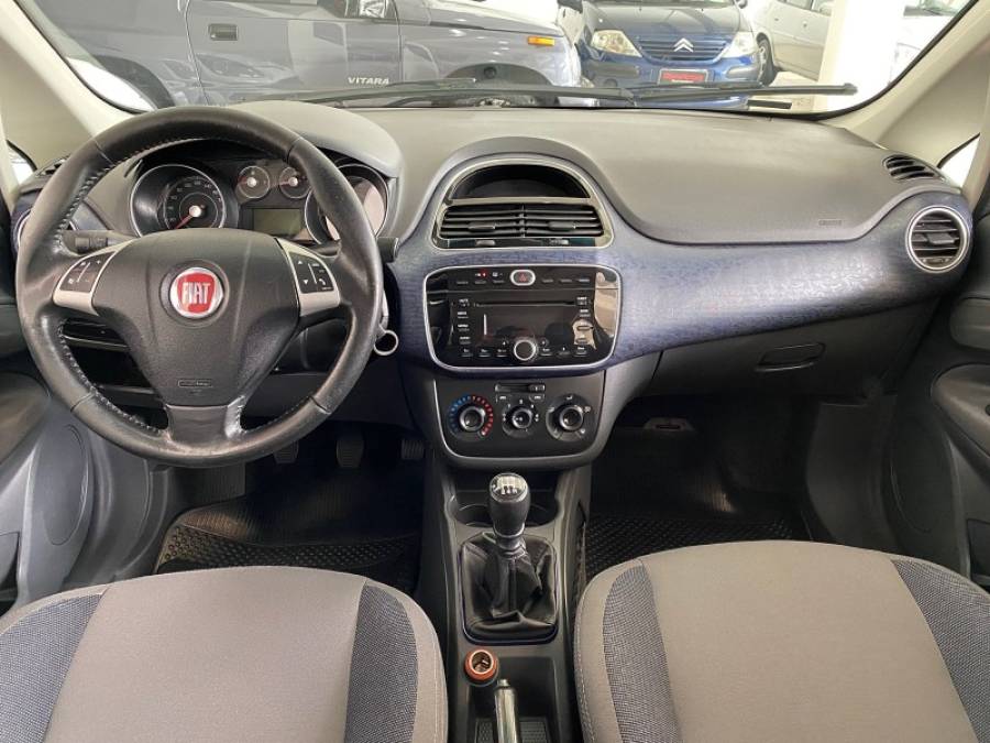 FIAT - PUNTO - 2013/2013 - Vermelha - R$ 38.900,00