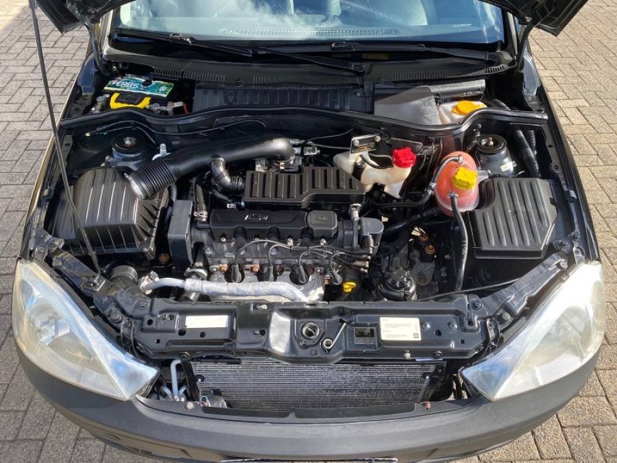 CHEVROLET - MONTANA - 2009/2010 - Preta - R$ 35.900,00