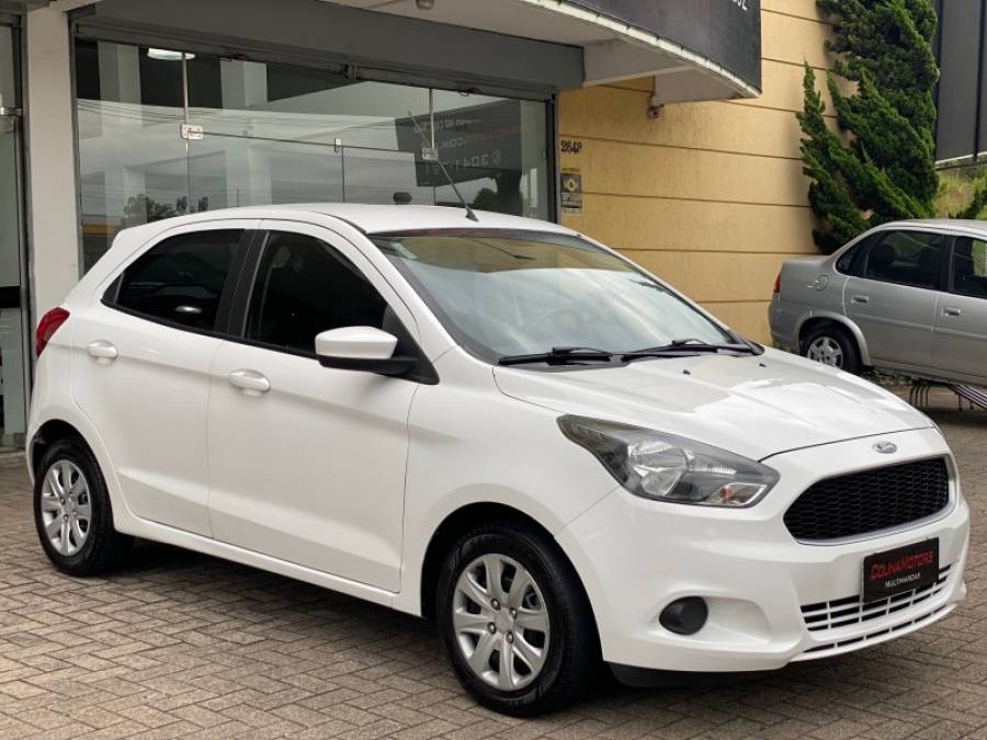 FORD - KA - 2016/2017 - Branca - R$ 43.900,00