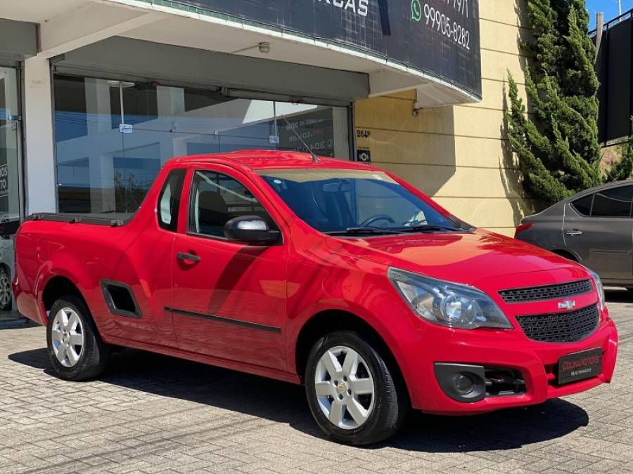 CHEVROLET - MONTANA - 2013/2013 - Vermelha - R$ 44.900,00