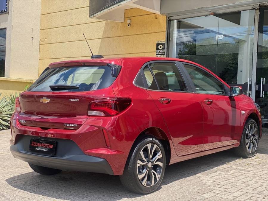 CHEVROLET - ONIX - 2024/2024 - Vermelha - R$ 94.900,00