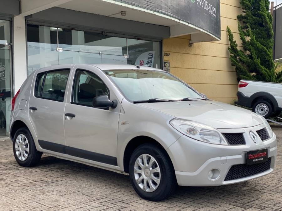 RENAULT - SANDERO - 2010/2011 - Prata - R$ 26.900,00