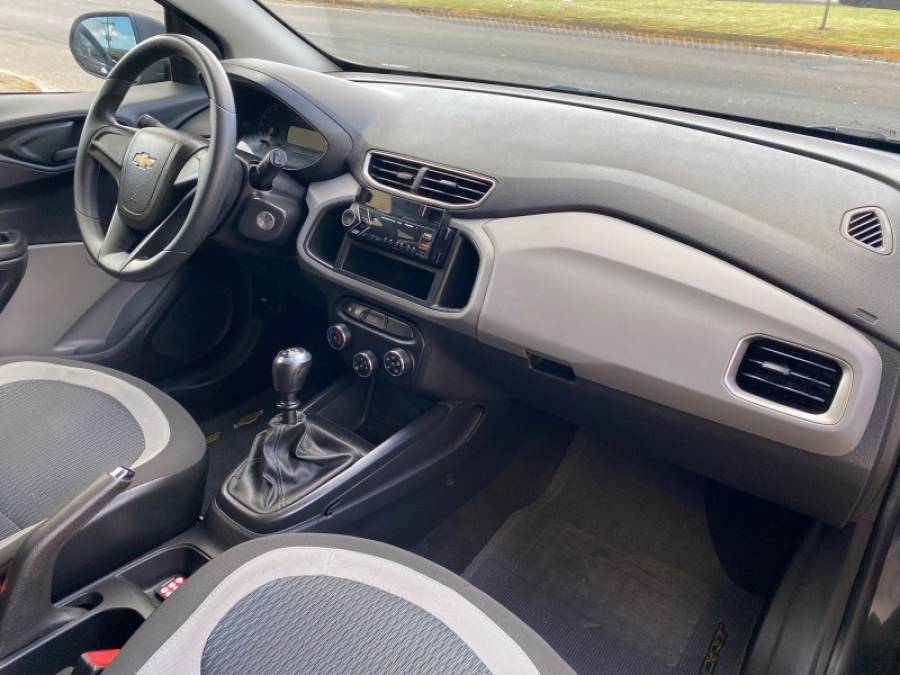 CHEVROLET - ONIX - 2016/2016 - Cinza - R$ 47.900,00