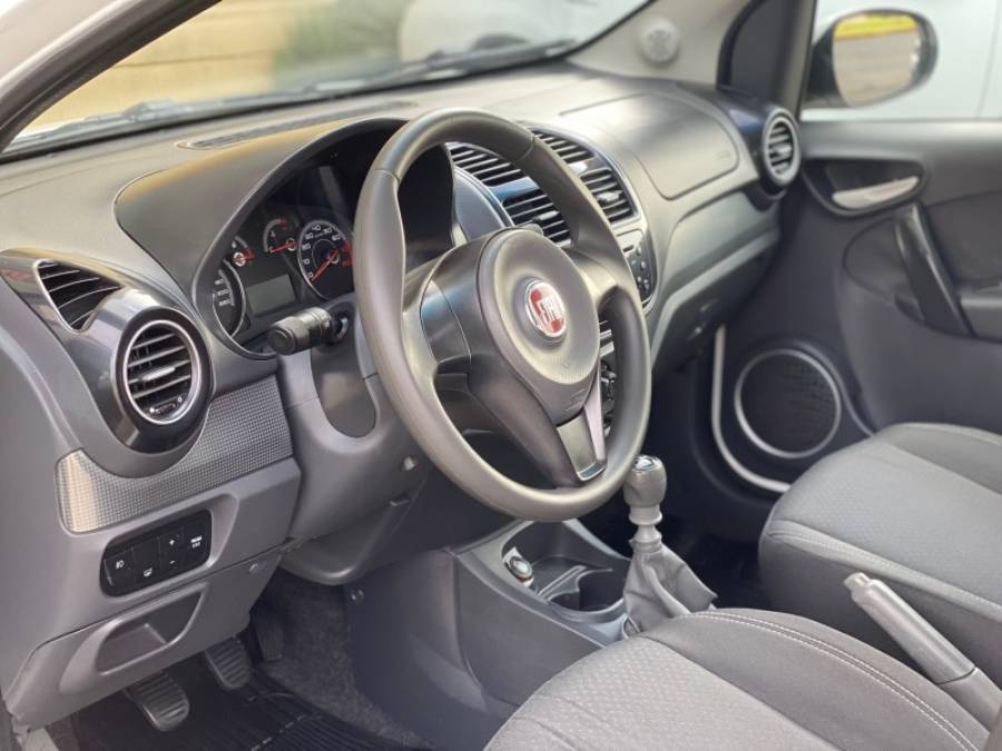 FIAT - GRAND SIENA - 2014/2014 - Branca - R$ 40.900,00