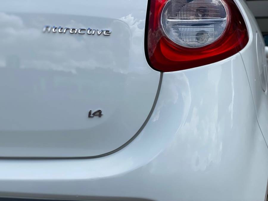 FIAT - PALIO - 2014/2014 - Branca - R$ 40.900,00