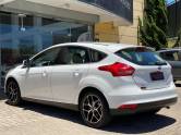 FORD - FOCUS - 2016/2016 - Branca - R$ 66.900,00