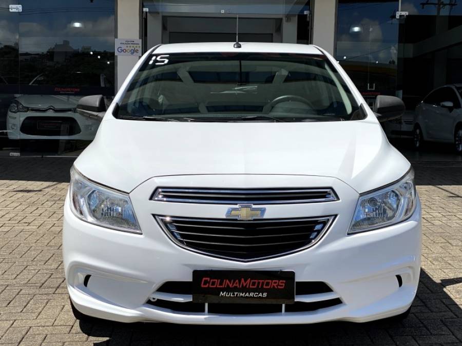 CHEVROLET - ONIX - 2015/2015 - Branca - R$ 44.900,00