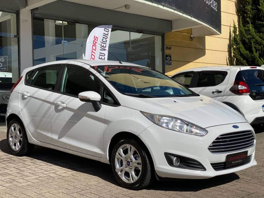 FORD - FIESTA - 2014/2014 - Branca - R$ 45.900,00