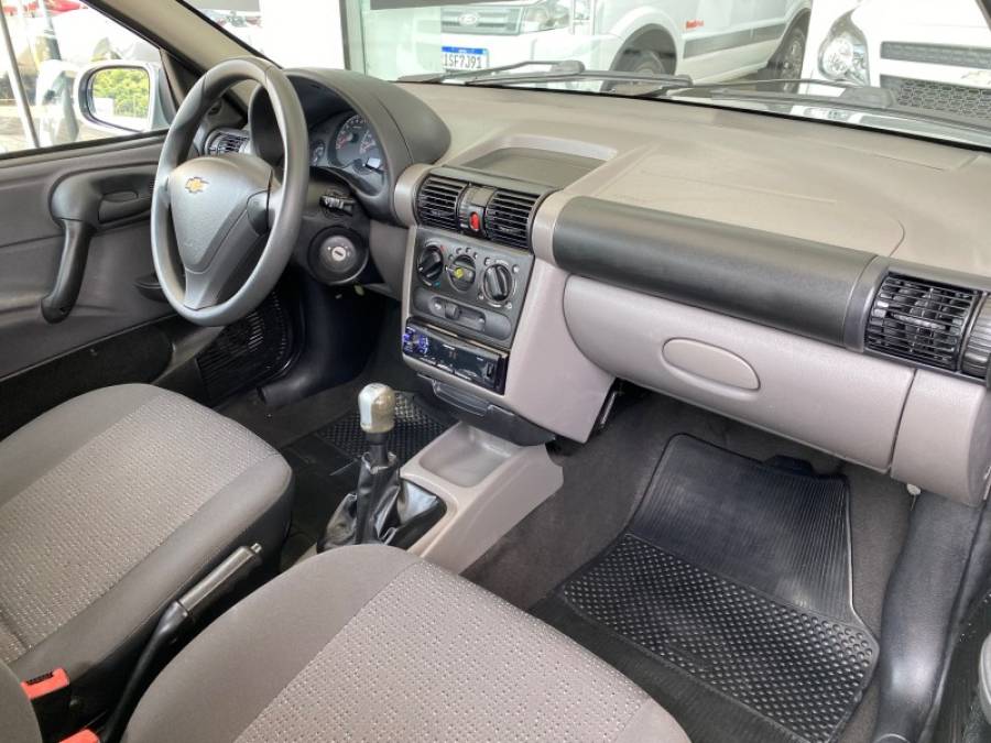 CHEVROLET - CLASSIC - 2013/2013 - Prata - R$ 28.900,00