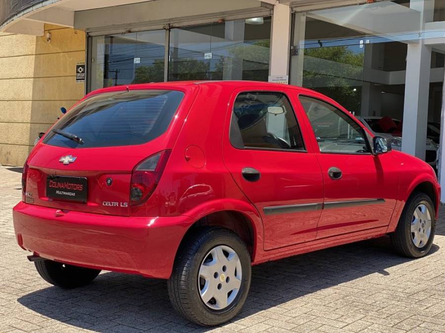 CHEVROLET - CELTA - 2012/2013 - Vermelha - R$ 29.900,00