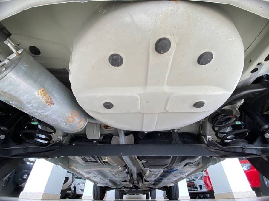 CHEVROLET - CELTA - 2013/2013 - Branca - R$ 28.900,00