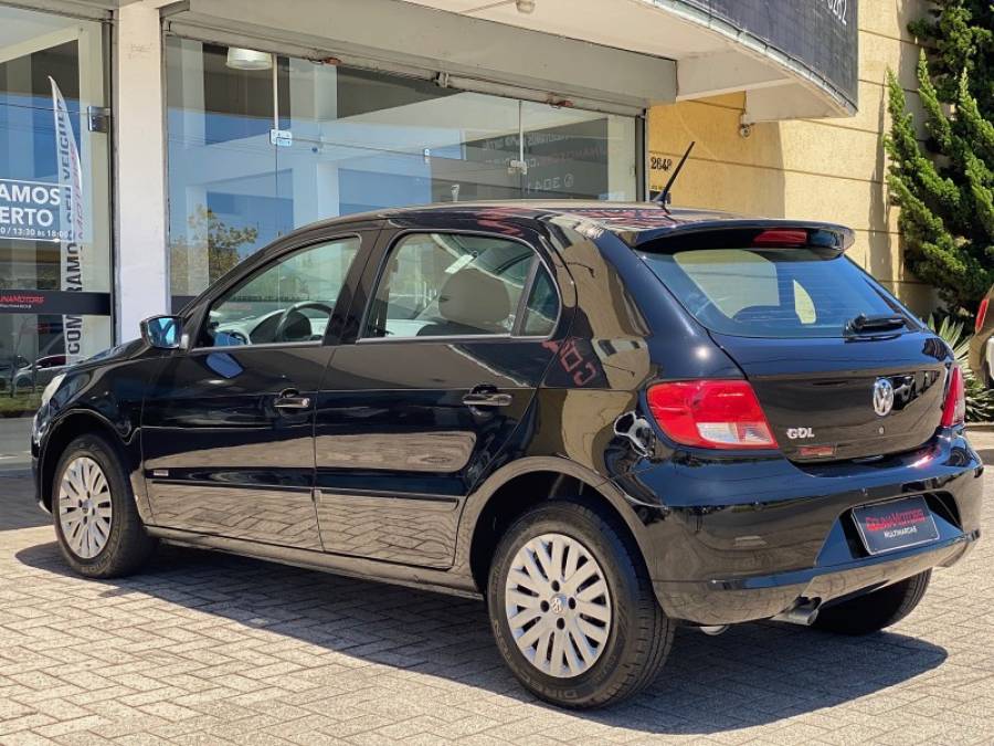 VOLKSWAGEN - GOL - 2009/2010 - Preta - R$ 27.900,00
