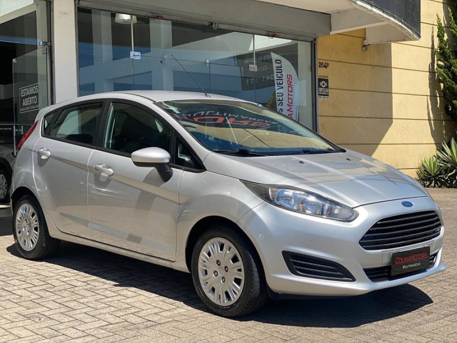 FORD - FIESTA - 2015/2015 - Prata - R$ 45.900,00