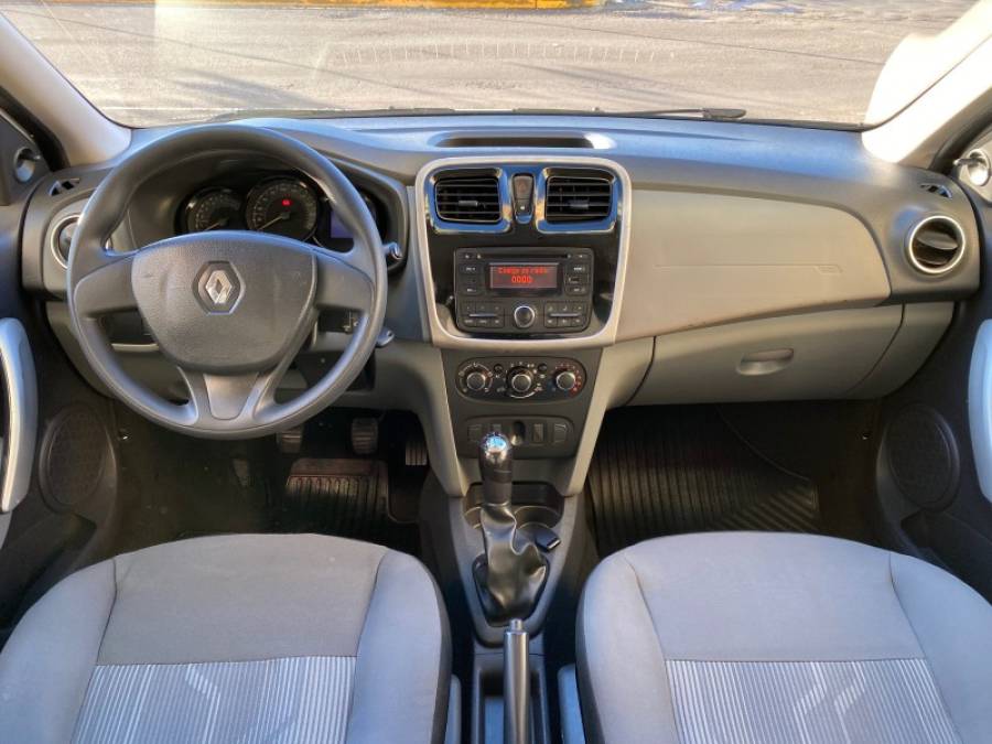 RENAULT - LOGAN - 2015/2015 - Branca - R$ 37.900,00