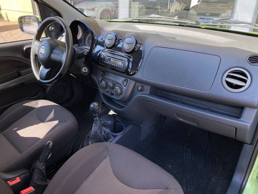 FIAT - UNO - 2011/2011 - Verde - R$ 34.900,00