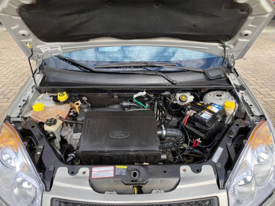 FORD - FIESTA - 2009/2009 - Bege - R$ 27.900,00