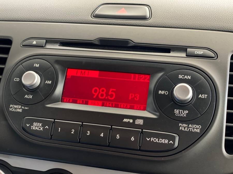 KIA MOTORS - PICANTO - 2013/2013 - Branca - R$ 38.900,00