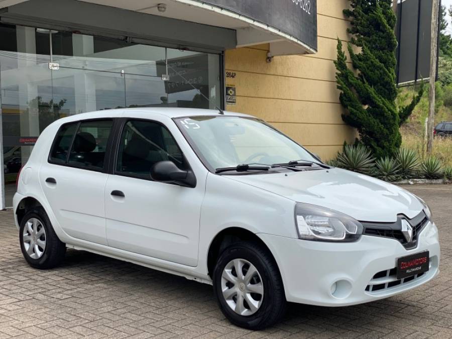 RENAULT - CLIO - 2015/2015 - Branca - R$ 32.900,00