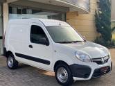 RENAULT - KANGOO - 2017/2018 - Branca - R$ 61.900,00