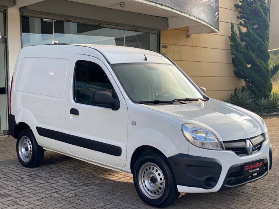 RENAULT - KANGOO - 2017/2018 - Branca - R$ 61.900,00