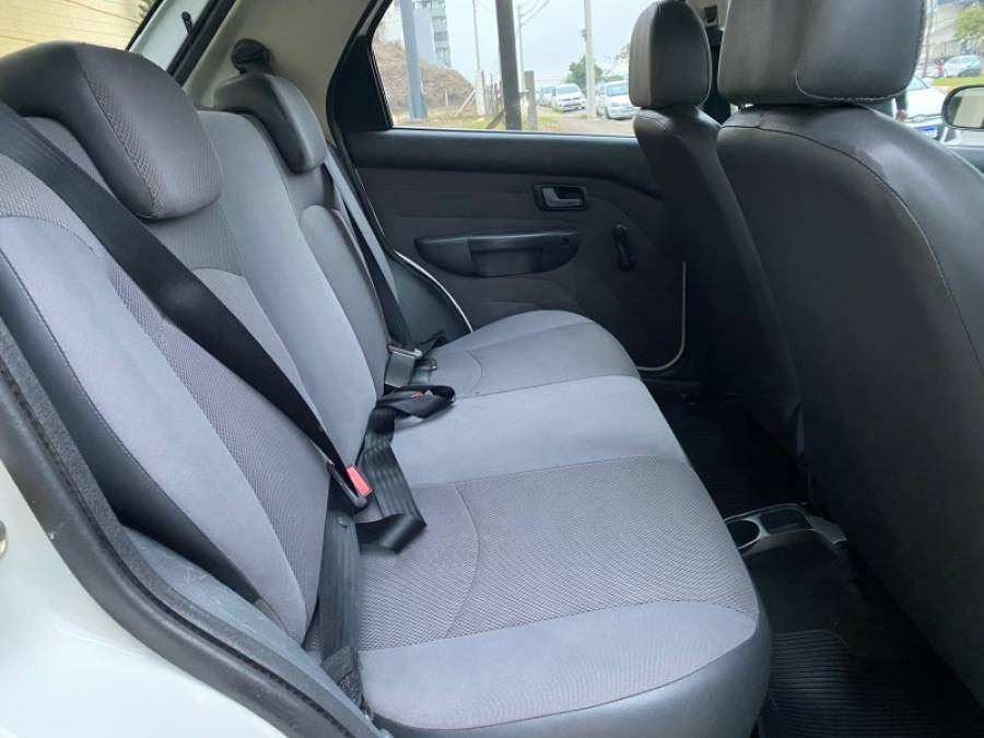 FIAT - PALIO - 2007/2007 - Branca - R$ 25.900,00
