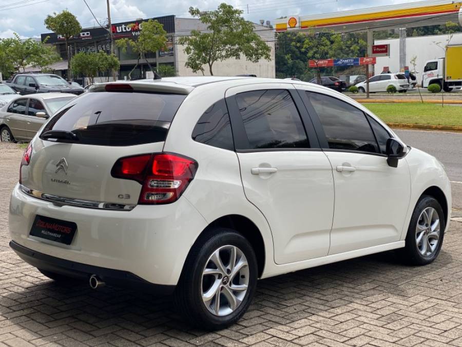 CITROËN - C3 - 2014/2015 - Branca - R$ 46.900,00