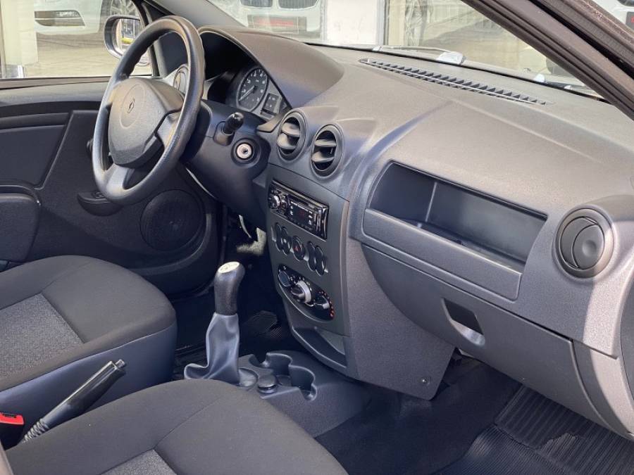 RENAULT - LOGAN - 2008/2008 - Preta - R$ 23.900,00