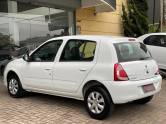 RENAULT - CLIO - 2016/2016 - Branca - R$ 37.900,00