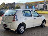 RENAULT - SANDERO - 2013/2014 - Branca - R$ 32.900,00