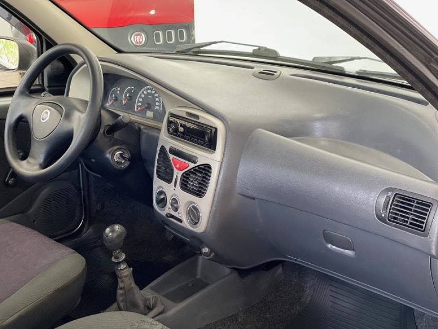 FIAT - STRADA - 2006/2007 - Cinza - R$ 30.900,00