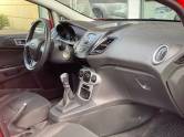 FORD - FIESTA - 2015/2015 - Vermelha - R$ 47.900,00