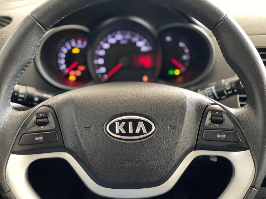 KIA MOTORS - PICANTO - 2013/2013 - Branca - R$ 38.900,00