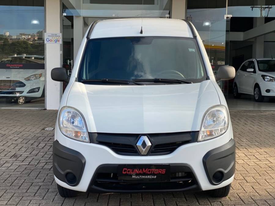 RENAULT - KANGOO - 2017/2018 - Branca - R$ 61.900,00