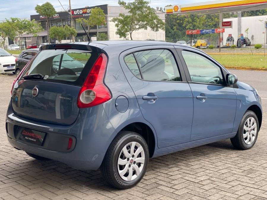 FIAT - PALIO - 2015/2015 - Azul - R$ 37.900,00