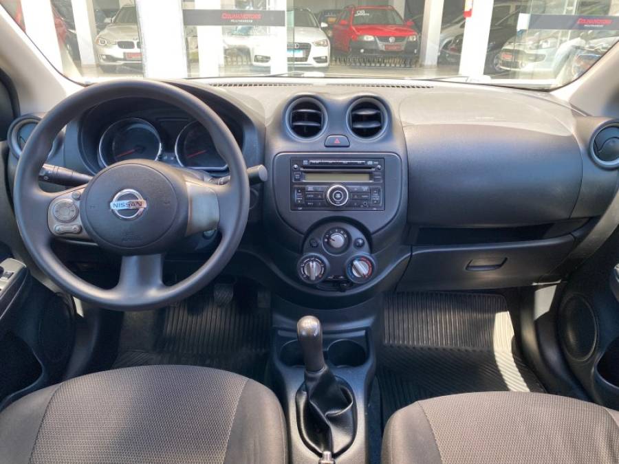NISSAN - VERSA - 2014/2014 - Cinza - R$ 43.900,00