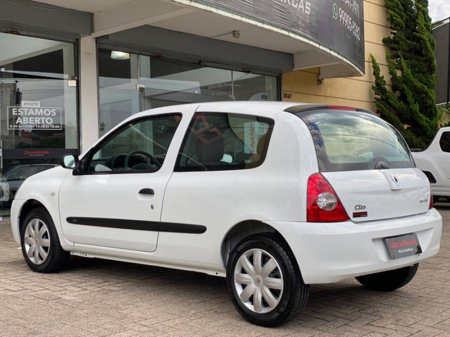 RENAULT - CLIO - 2011/2011 - Branca - R$ 23.900,00