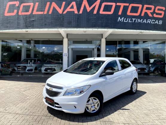 CHEVROLET - ONIX - 2015/2015 - Branca - R$ 44.900,00