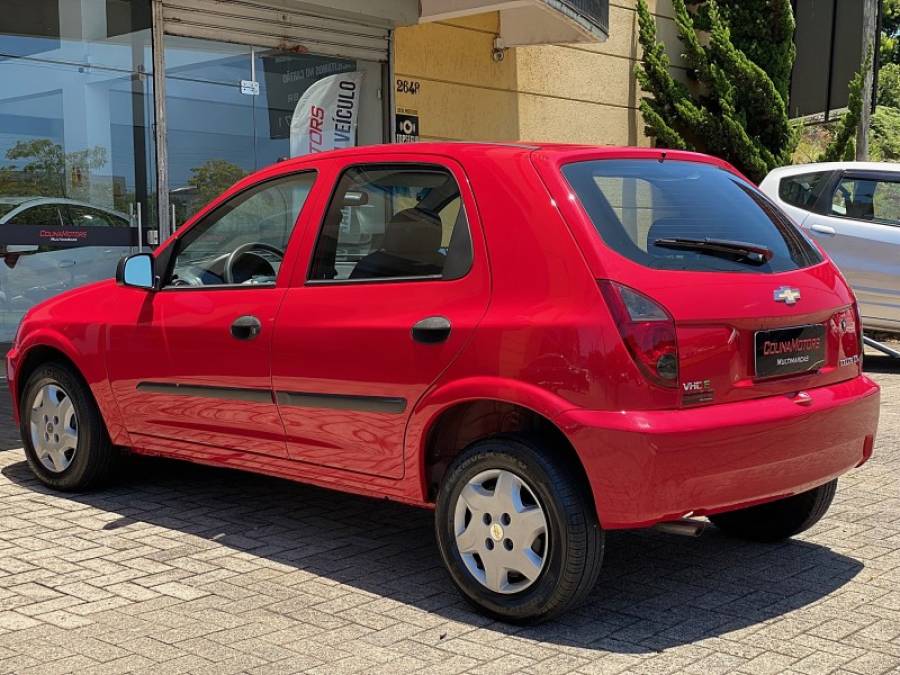 CHEVROLET - CELTA - 2013/2013 - Vermelha - R$ 31.900,00