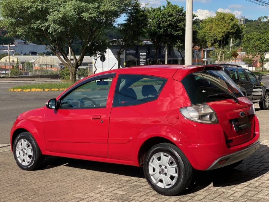 FORD - KA - 2013/2013 - Vermelha - R$ 31.900,00