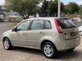 FORD - FIESTA - 2009/2009 - Bege - R$ 27.900,00