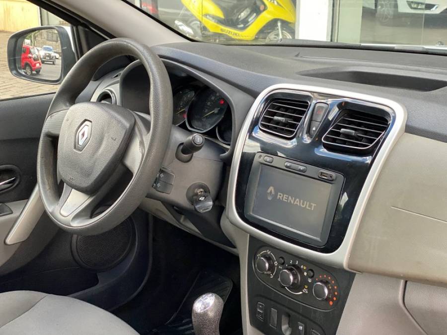 RENAULT - LOGAN - 2017/2018 - Branca - R$ 46.900,00