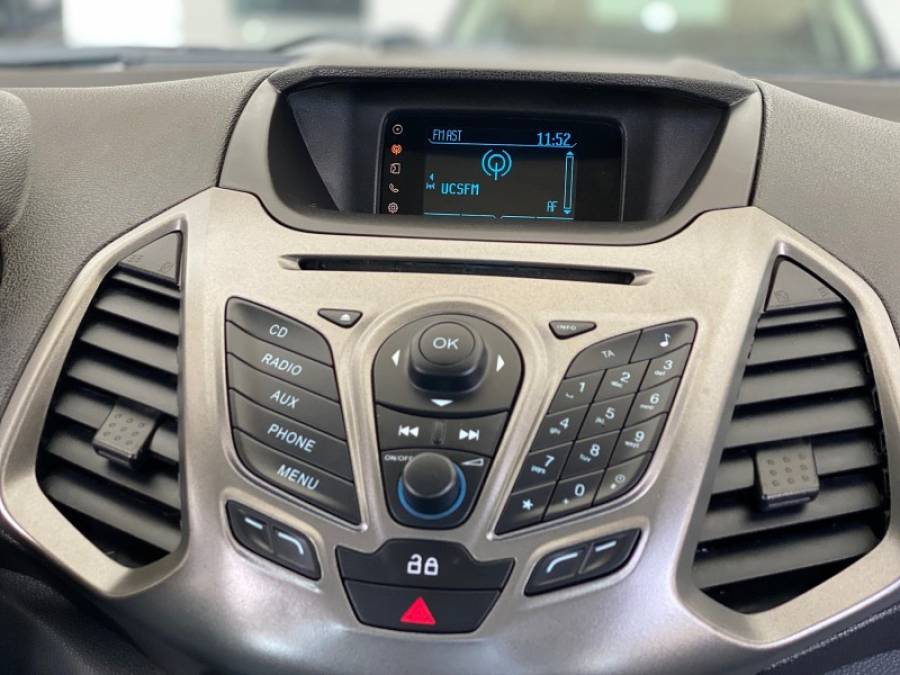 FORD - ECOSPORT - 2015/2015 - Prata - R$ 55.900,00