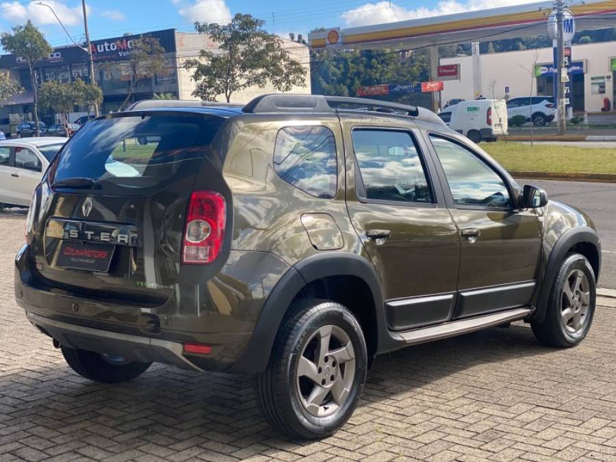 RENAULT - DUSTER - 2014/2015 - Verde - R$ 53.900,00