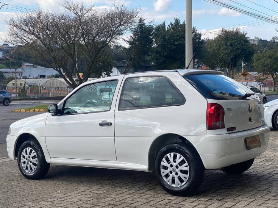VOLKSWAGEN - GOL - 2013/2013 - Branca - R$ 28.900,00